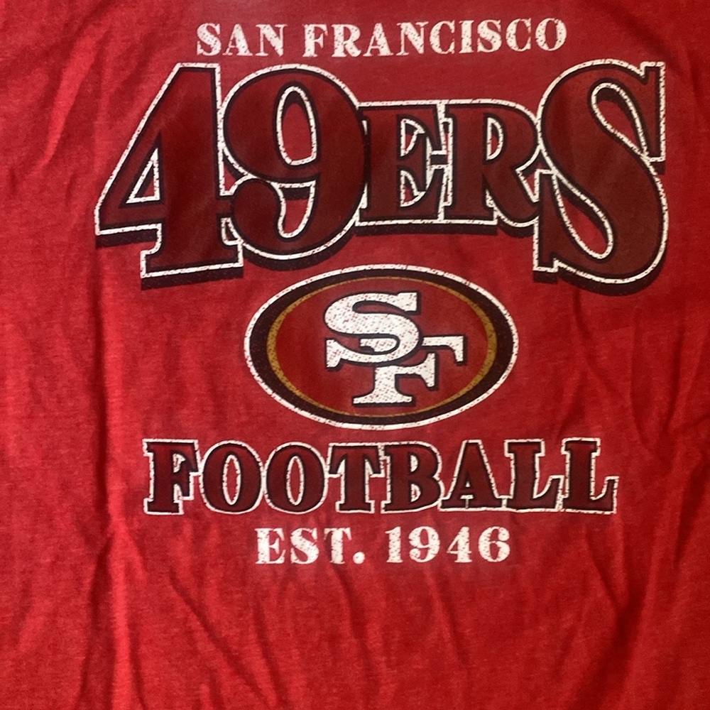NFL San Francisco 49ers Size Medium Men’s T-Shirt